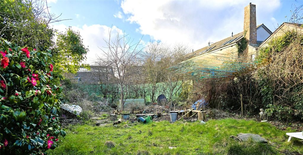 Property photo 3 of 13 Picture No. 15
