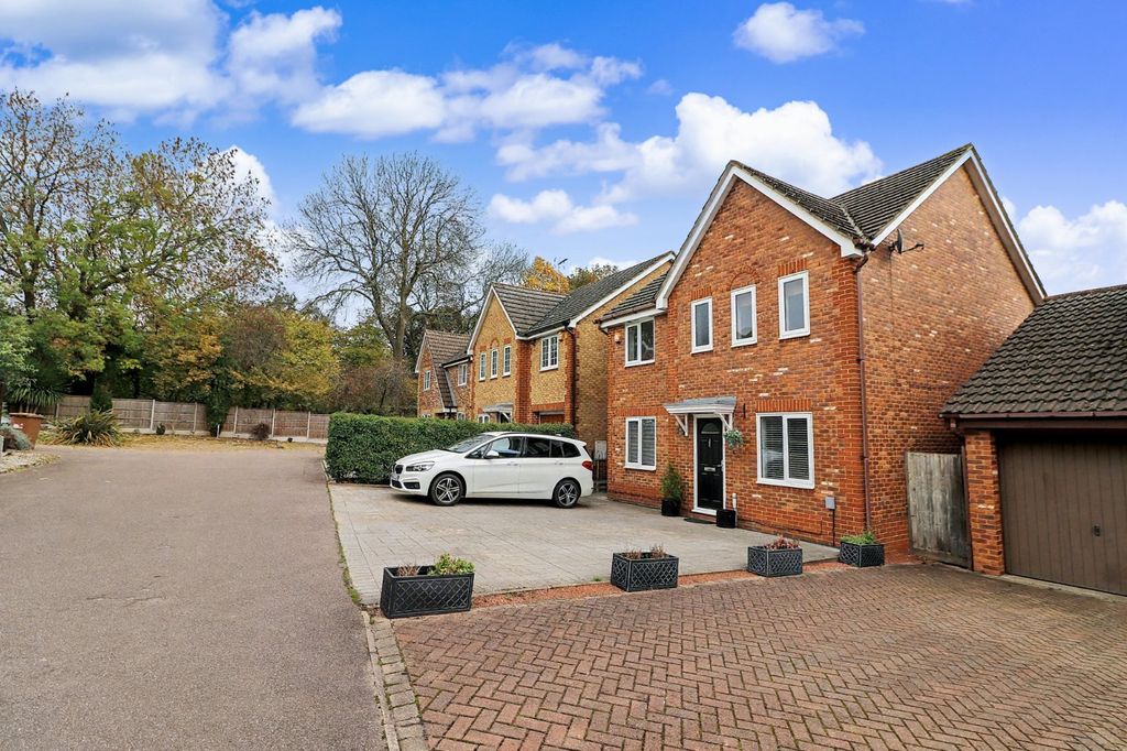 Property photo 2 of 27 Picture No. 56