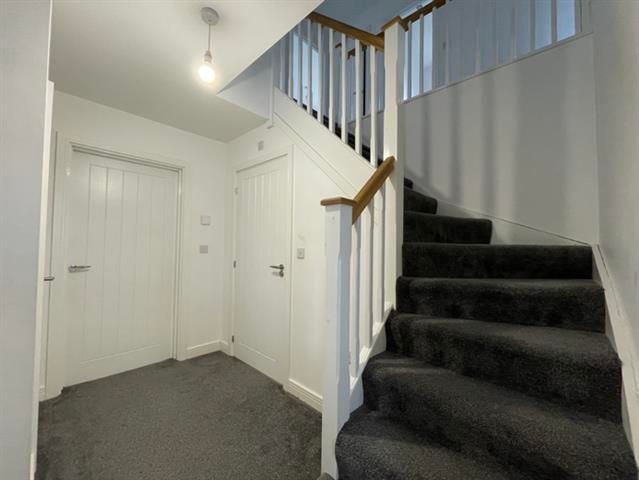 Property photo 3 of 19 Hallway