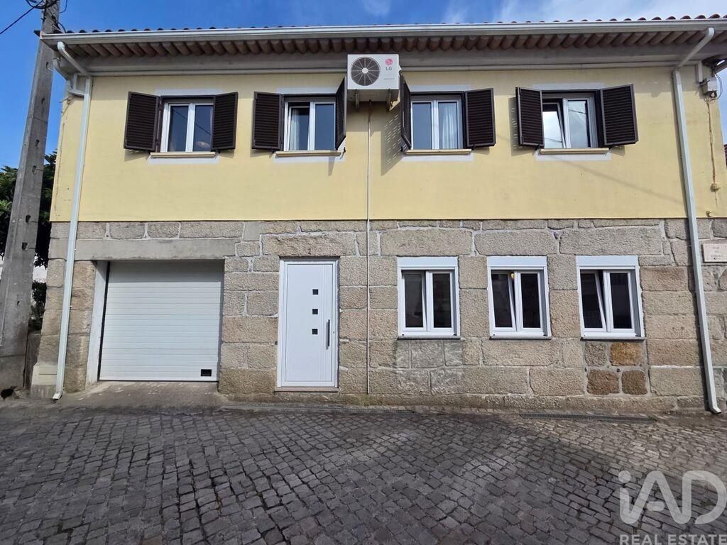 Property photo 1 of 39