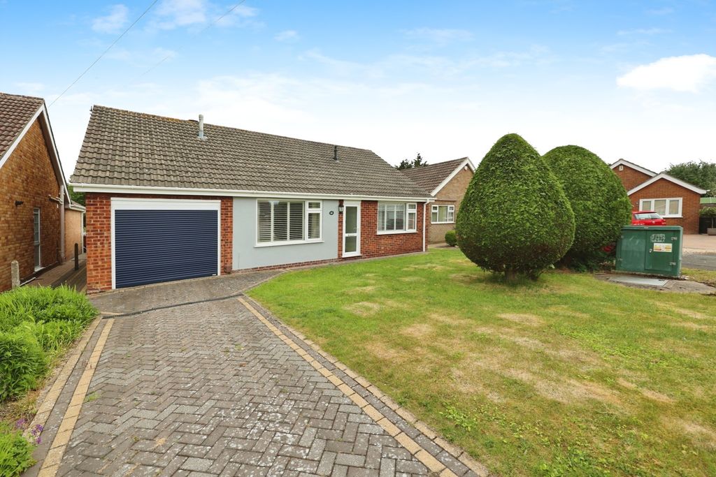 Property photo 1 of 16 4266981