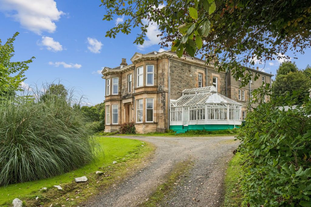 Property photo 1 of 25 Picture No. 34
