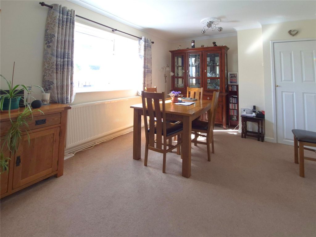 Property photo 3 of 17 Picture No. 04