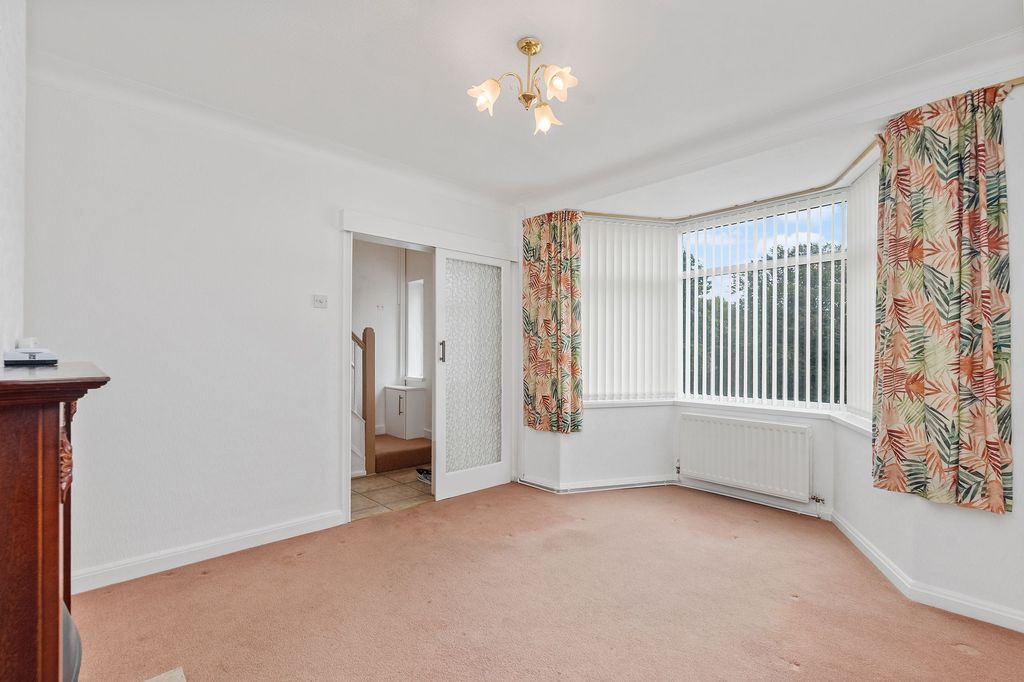 Property photo 2 of 26