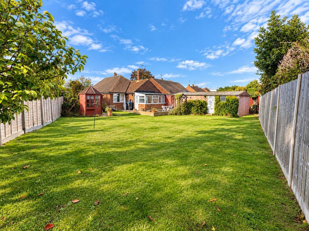 Property photo 3 of 11 For Sale By Aspire Residential | Hurley Road
