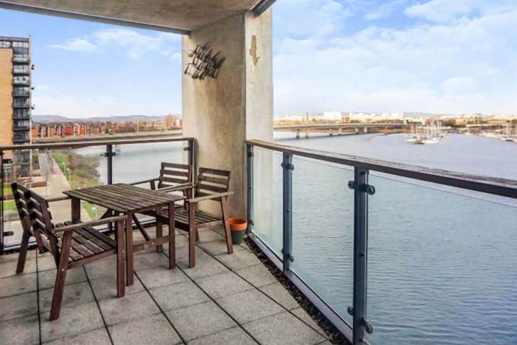 Property photo 1 of 15