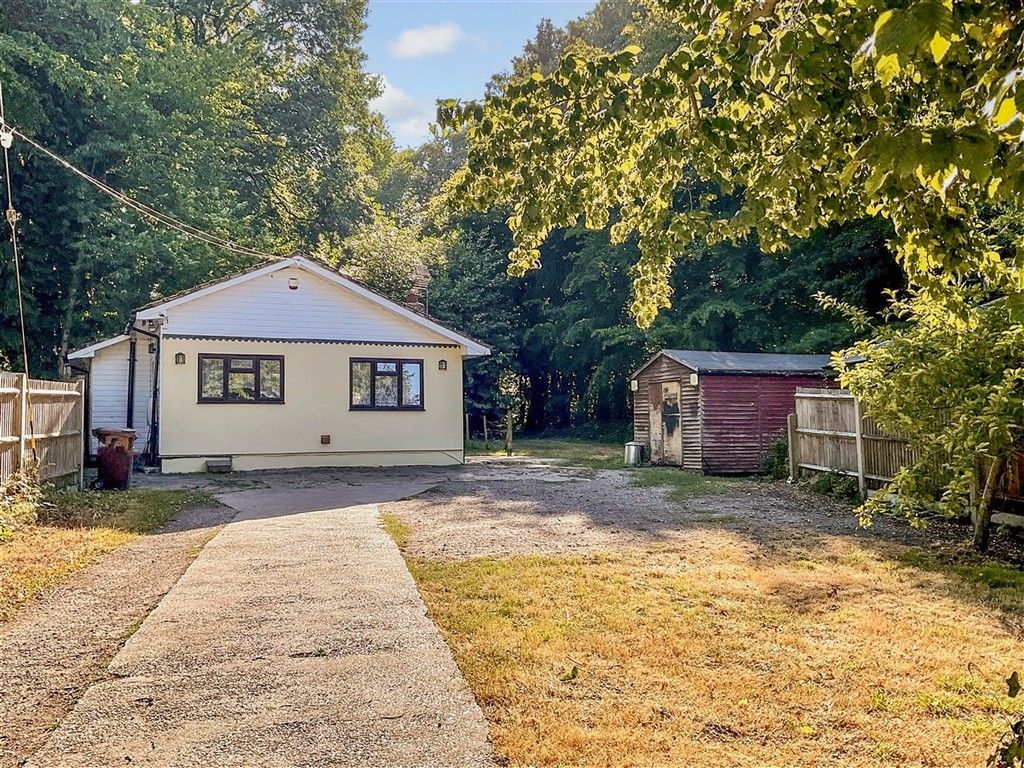 Property photo 1 of 8 Front