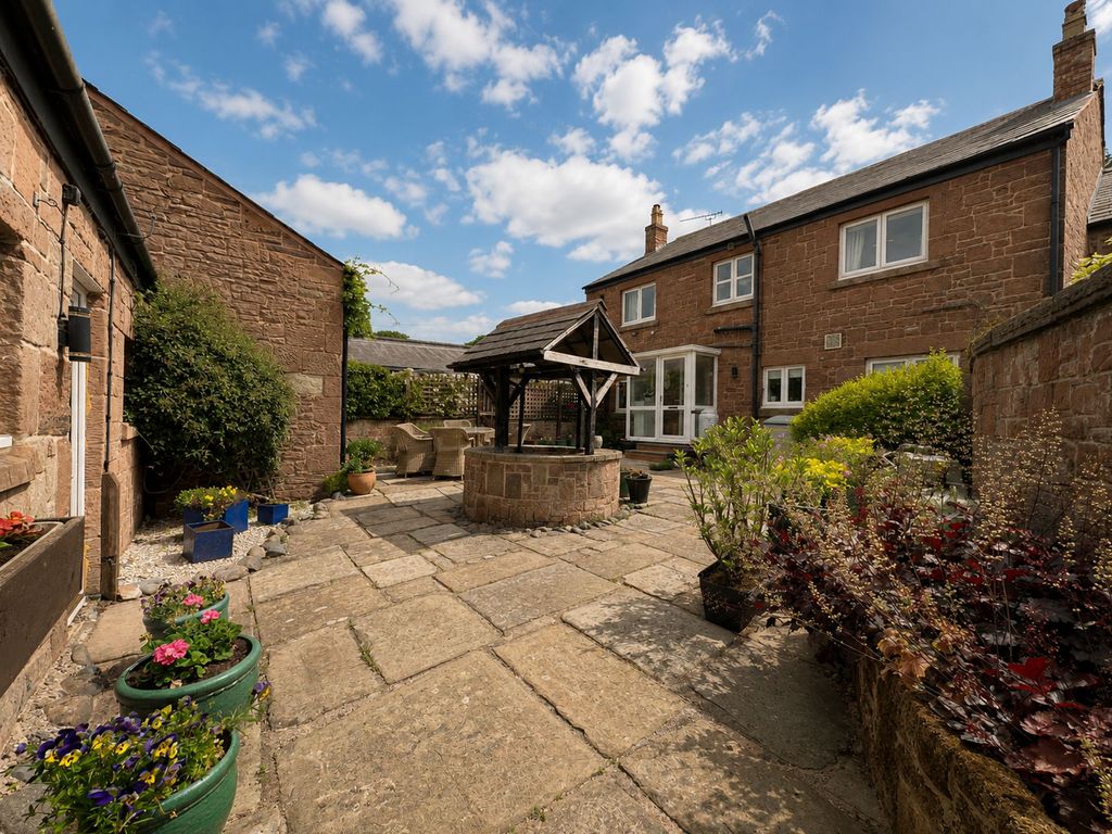 Property photo 3 of 33