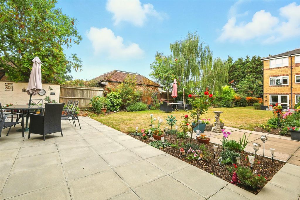 Property photo 2 of 14 Img_4531.Jpg