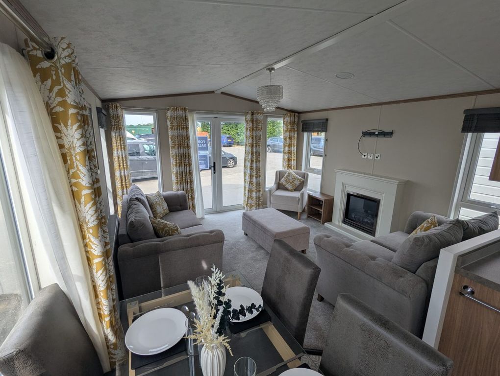Property photo 2 of 9 Open Plan Layout In The Pemberton Serena Holiday Home For Sale At Felmoor Country Park, Northumberland