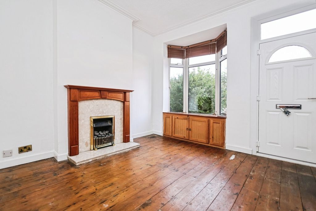 Property photo 2 of 13 Pbox-Img.Jpg