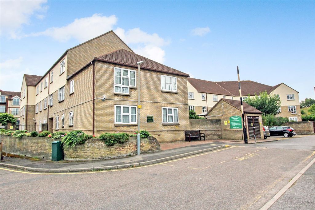 Property photo 1 of 10 29_Sycamore_Court_Frontdp_Dp_21814259.Jpg