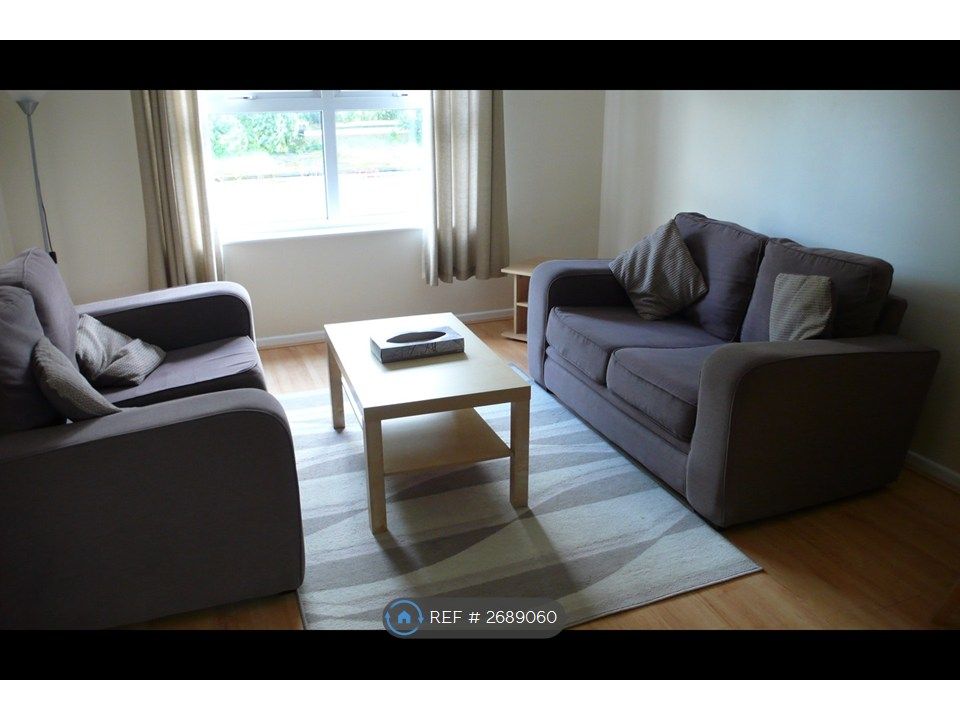 Property photo 1 of 4