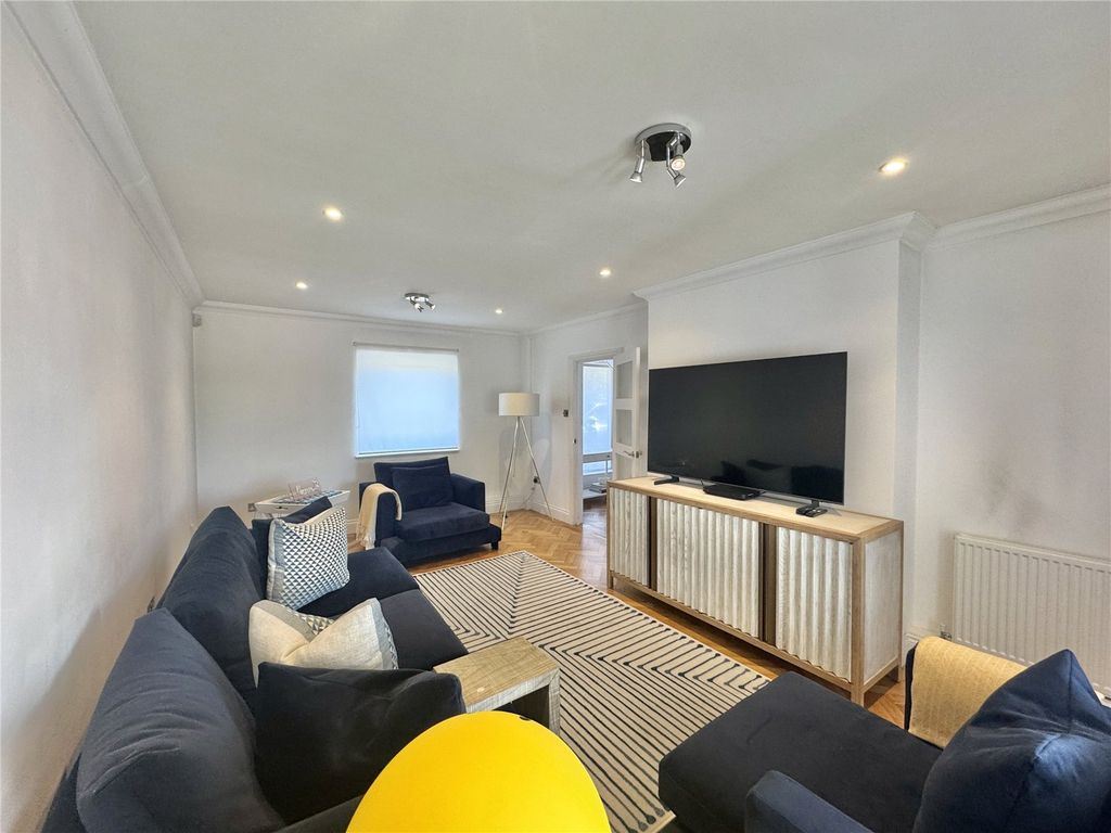 Property photo 3 of 15 Picture No. 26