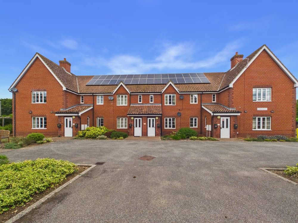 Property photo 1 of 8 Giraffe360-Still008
