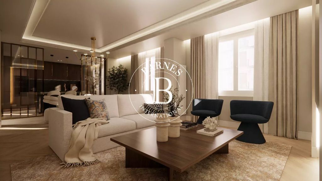 Property photo 1 of 12 Goya, Salamanca — 228 m², 4 Bedrooms, Terrace And Parking