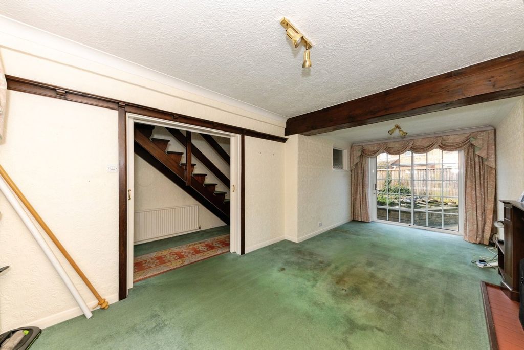 Property photo 3 of 12 Living Room