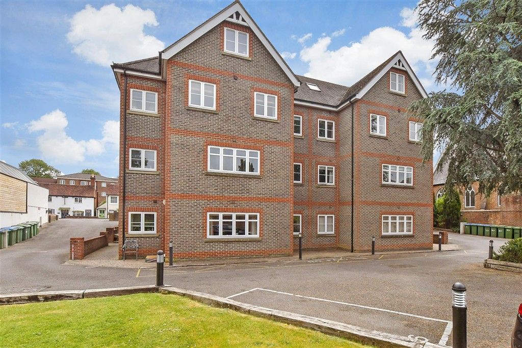 Property photo 2 of 9 Rear Elevation