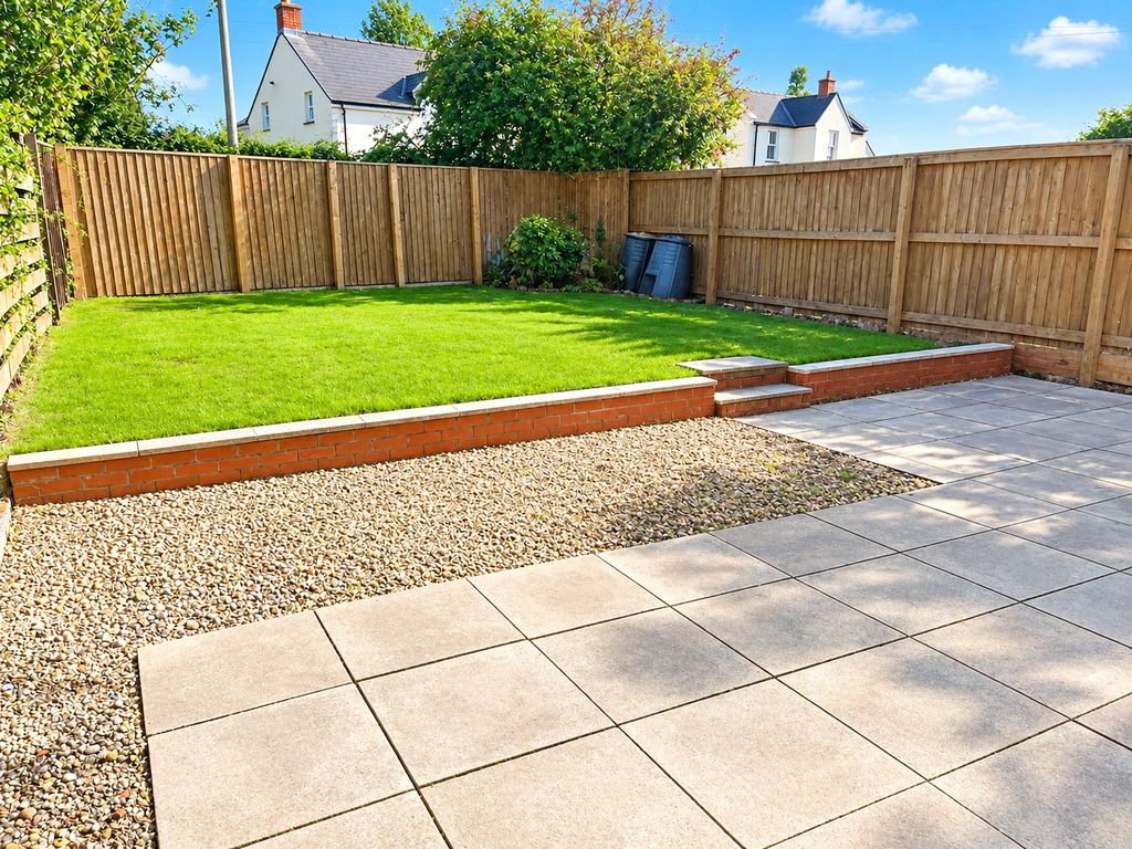 Property photo 3 of 11 Picture No. 11