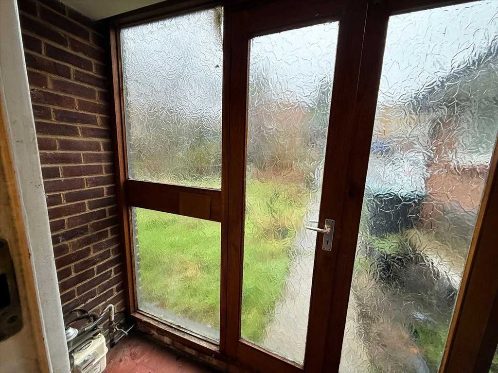 Property photo 2 of 16 Porch