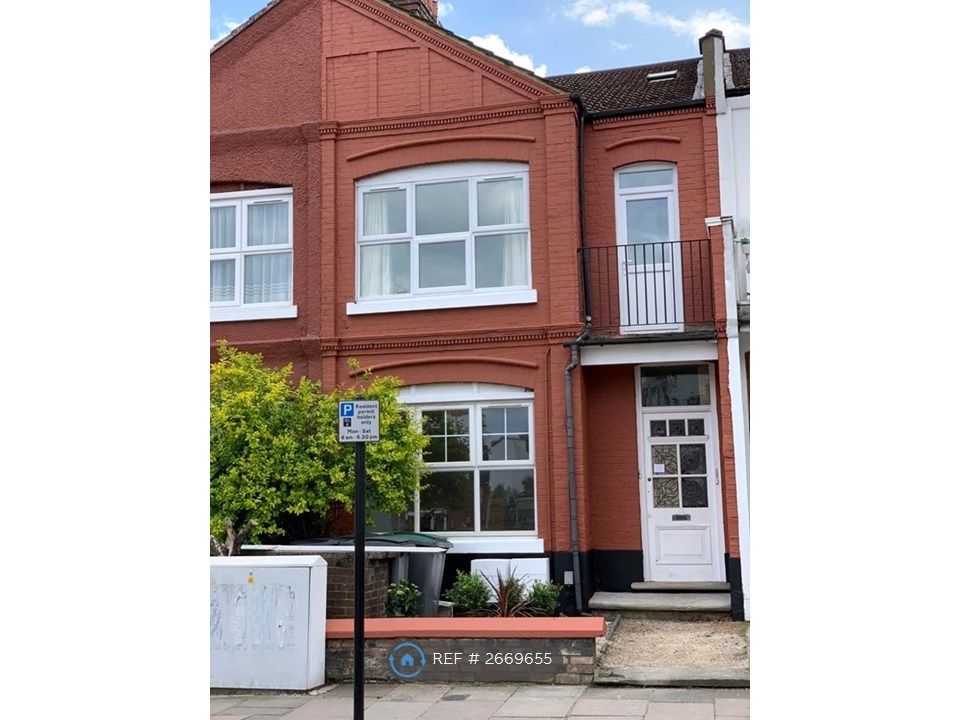 Property photo 1 of 3