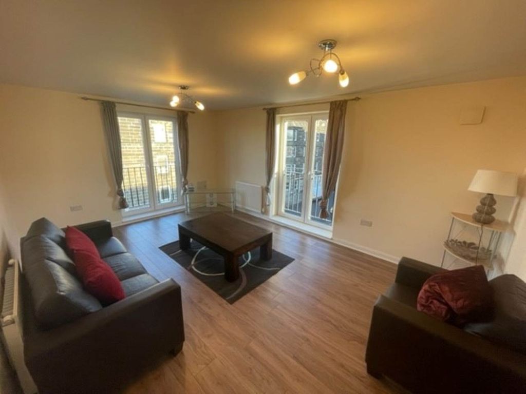 Property photo 2 of 11 Living-1