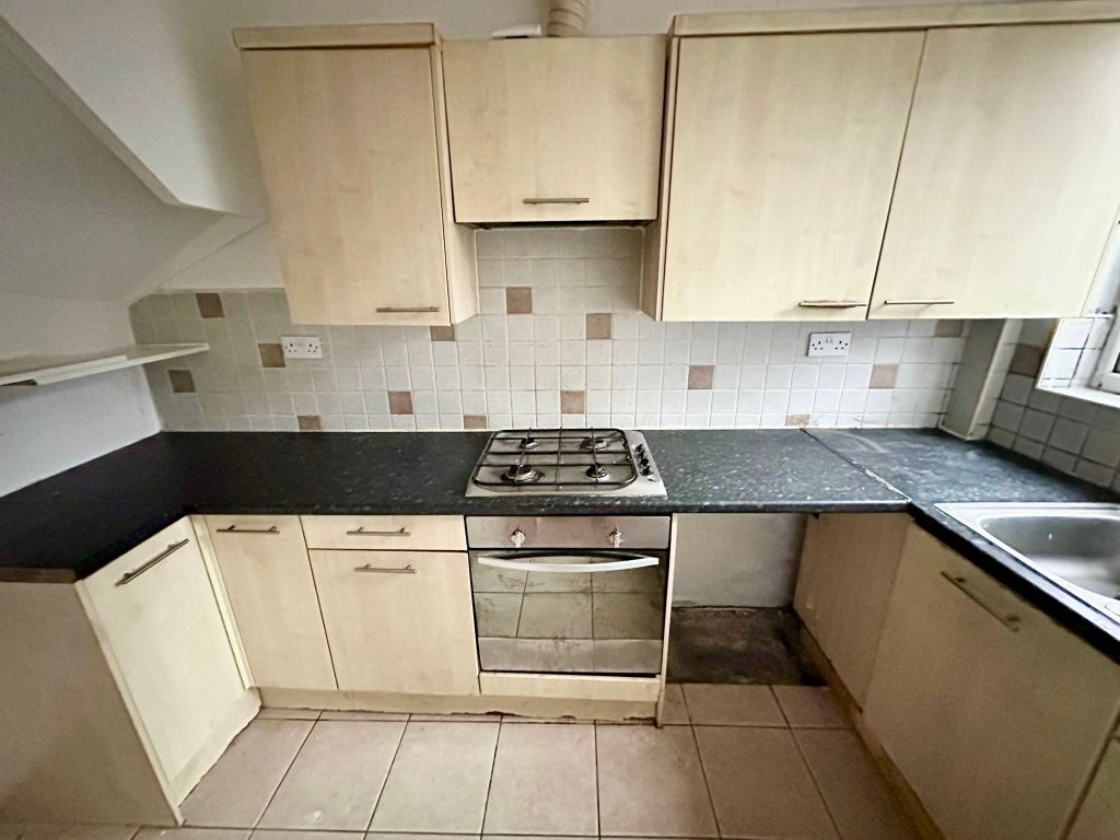 Property photo 3 of 5 Bedroom