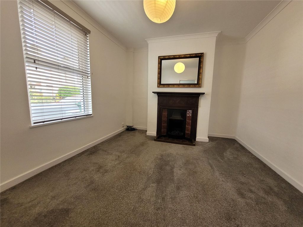Property photo 2 of 14 Picture No. 05
