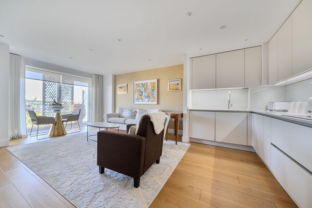 Property photo 1 of 26