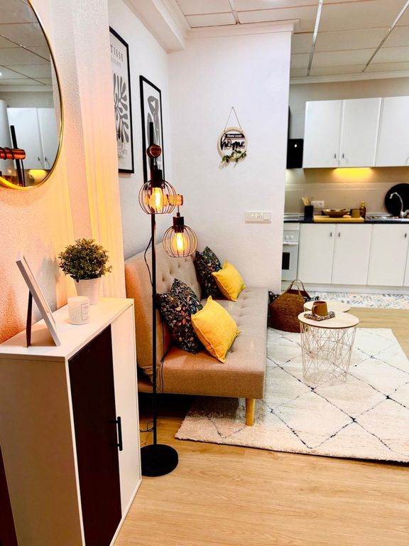 Property photo 3 of 32