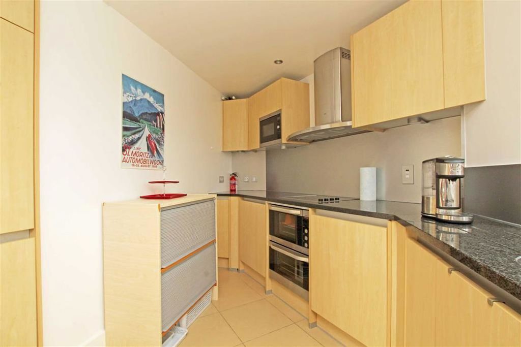 Property photo 3 of 8