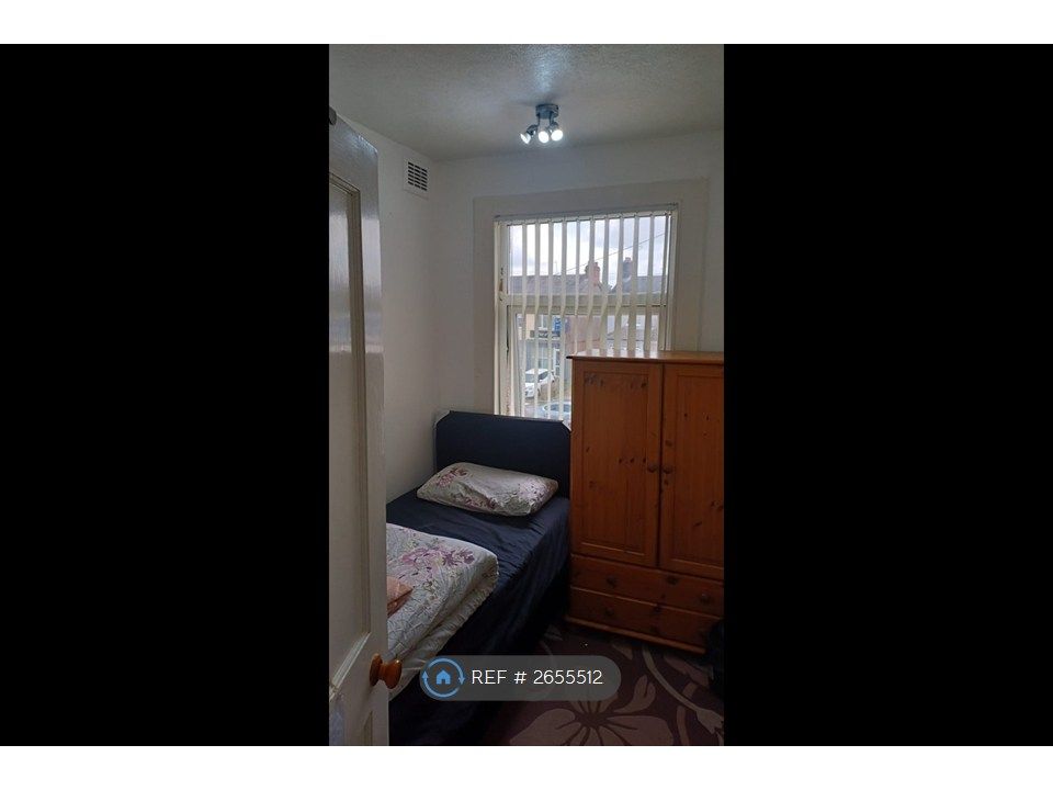 Property photo 1 of 35