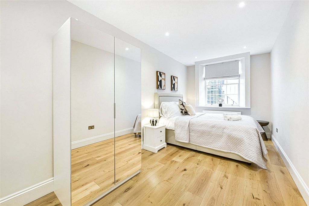 Property photo 3 of 12 Picture No. 03