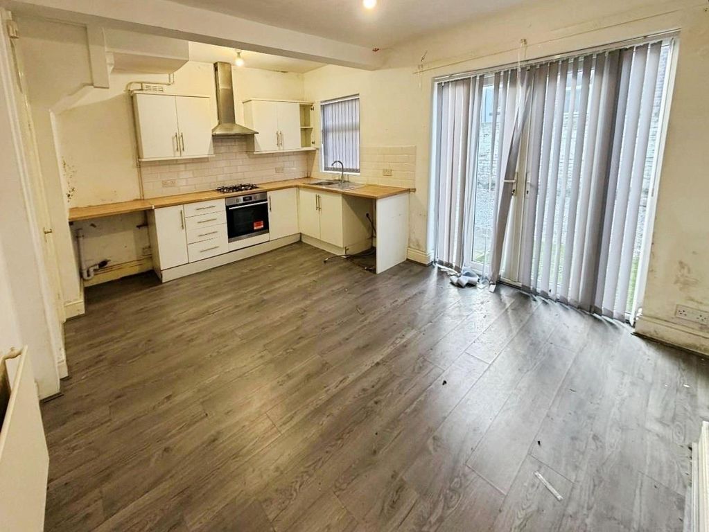 Property photo 2 of 8 7cc9F339-Img_0056.Jpeg