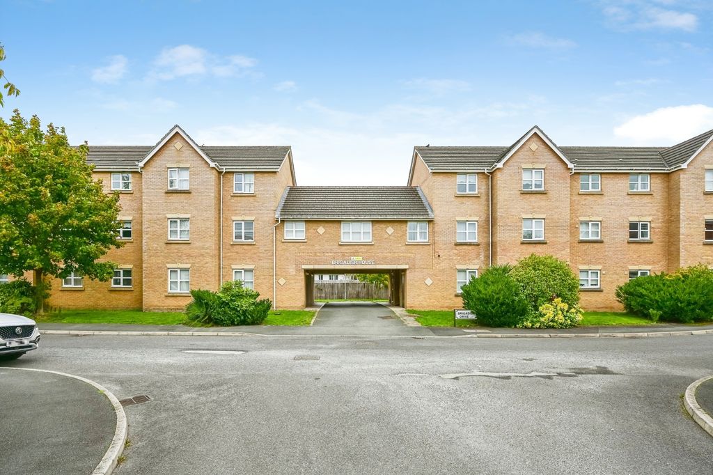 Property photo 1 of 14 Pbox-Img.Jpg