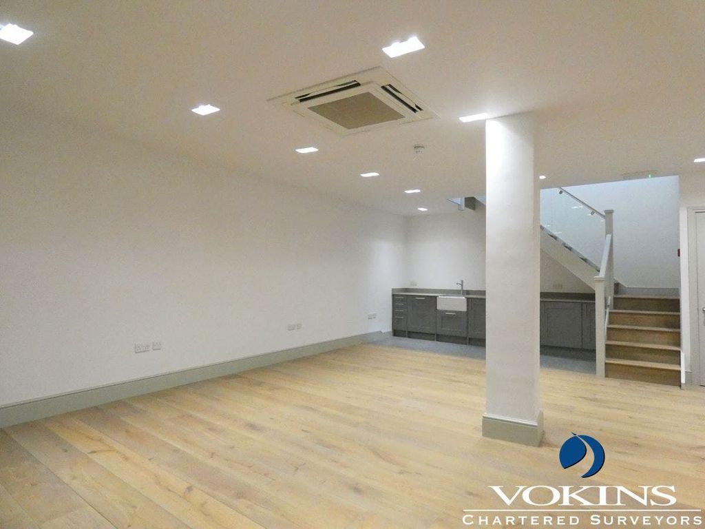 Property photo 3 of 10 Rosedale Road  36B  Richmond 3 Copy.Jpg