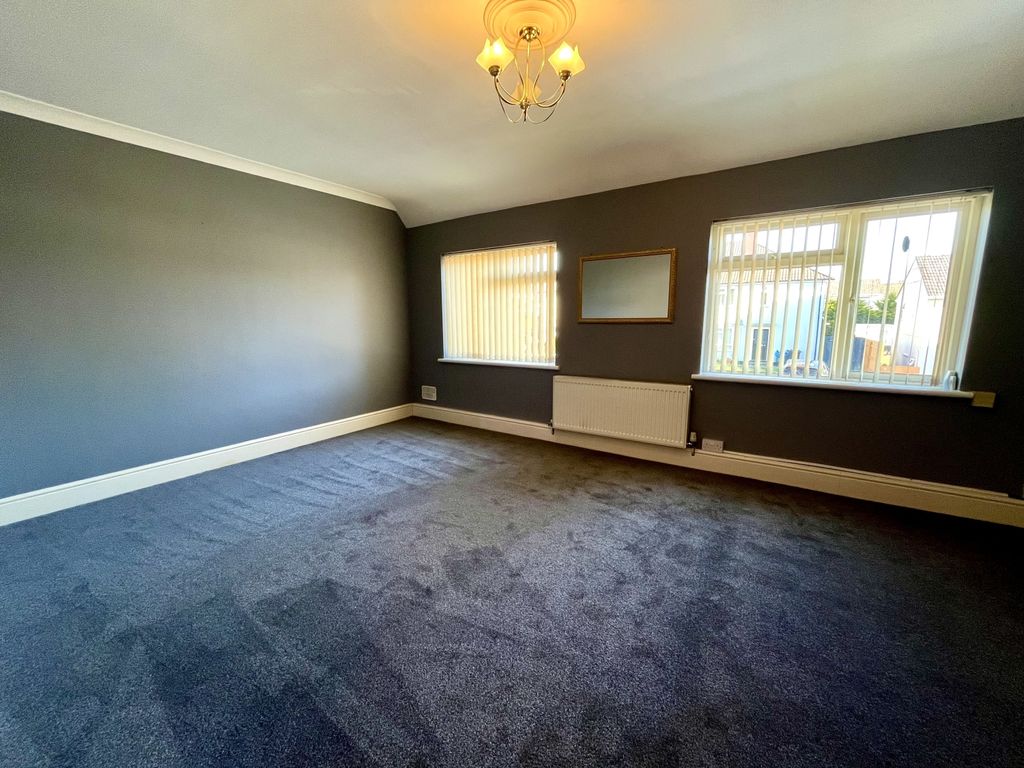 Property photo 3 of 16 Img_E3586