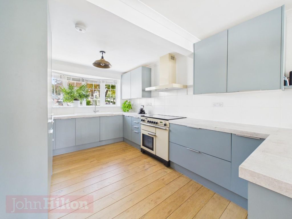 Property photo 3 of 27 Pr0723-Still008.Jpg