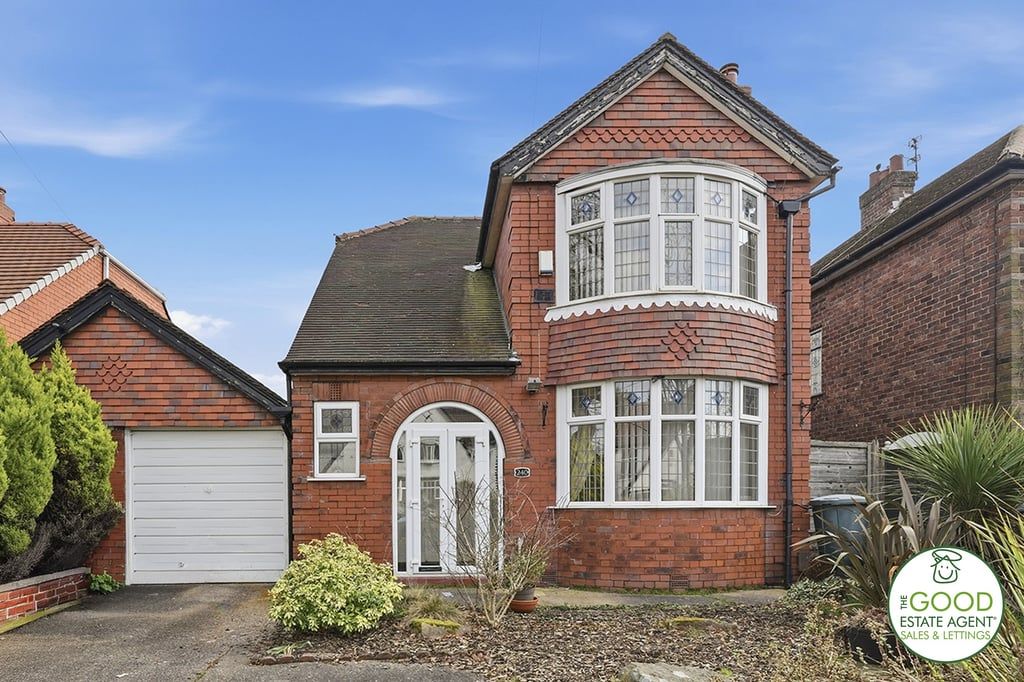 Property photo 2 of 27