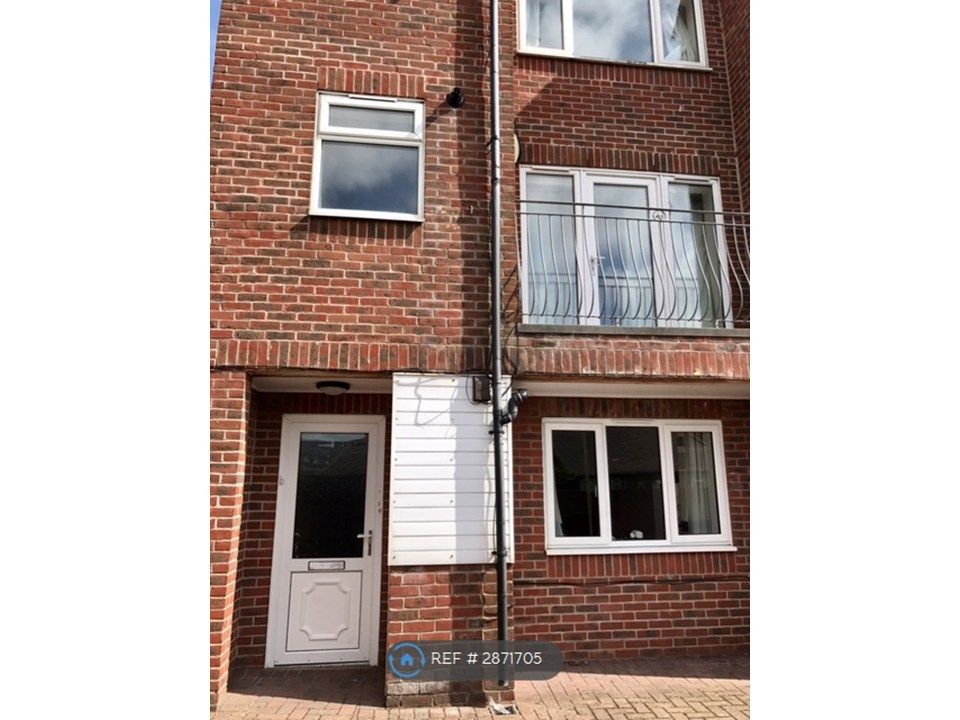 Property photo 1 of 15 Front Of The House