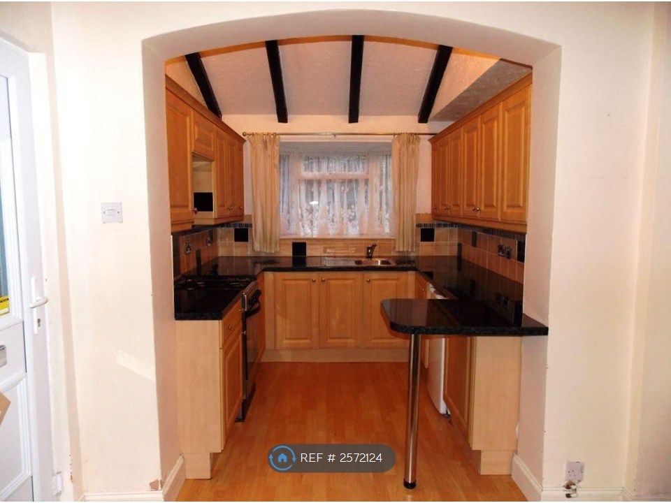 Property photo 2 of 4