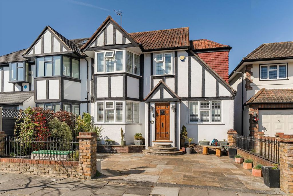 Property photo 1 of 10