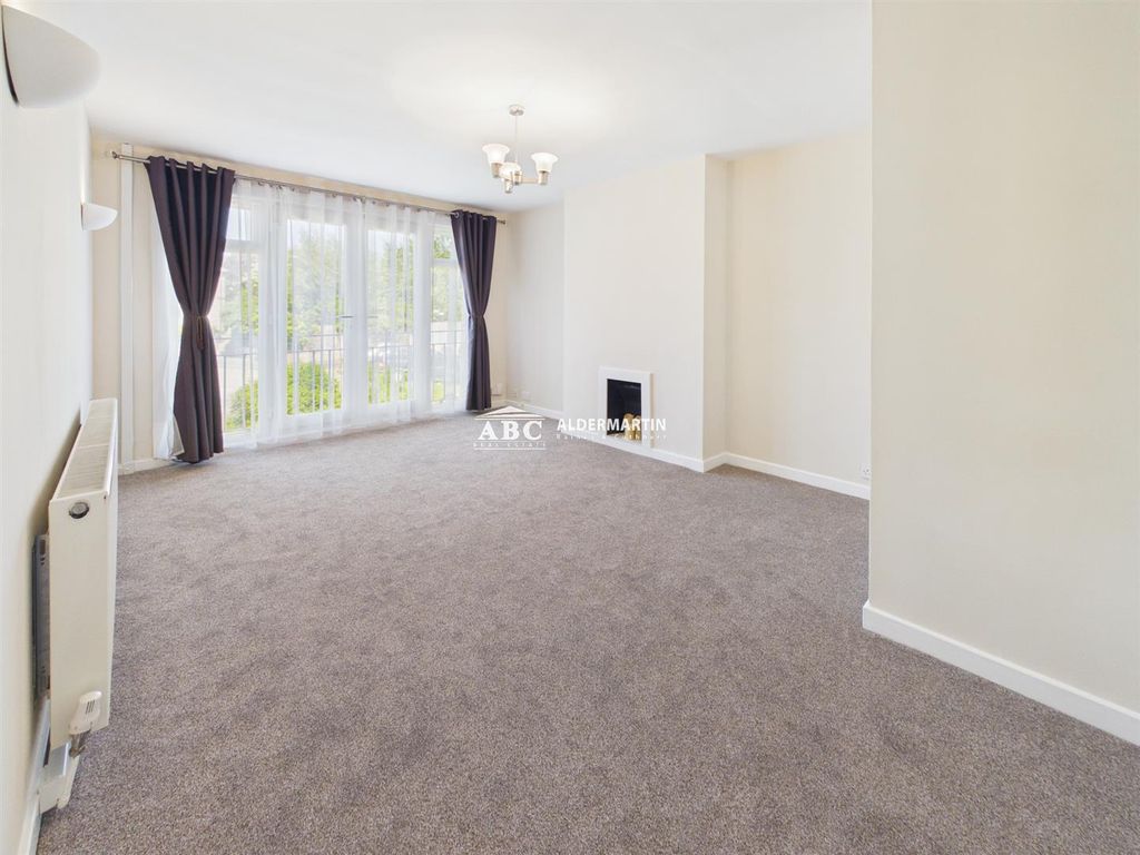 Property photo 2 of 13 Cam03827G0-Pr0154-Still002.Jpg