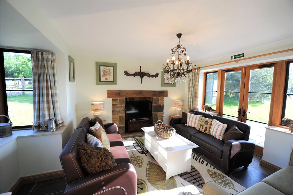 Property photo 2 of 9 Living Room