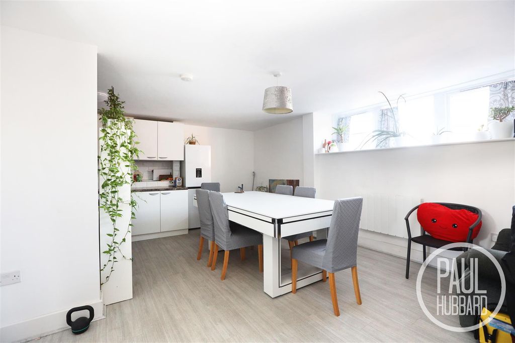 Property photo 2 of 10 7R5A2517.Jpg
