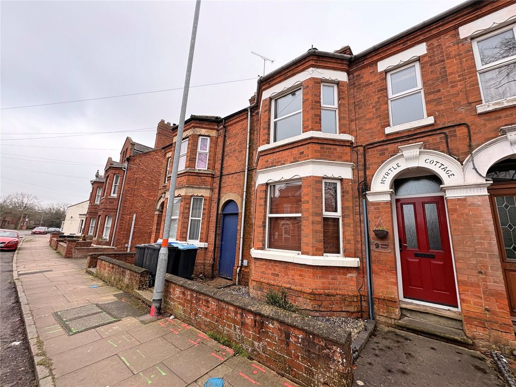 Property photo 1 of 24 Picture No. 32