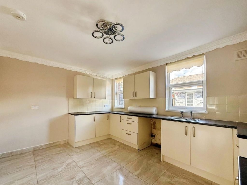 Property photo 1 of 12 2A909Ae1-3-4758-9Af9-F62B25D03916-8351-000002Cdccc