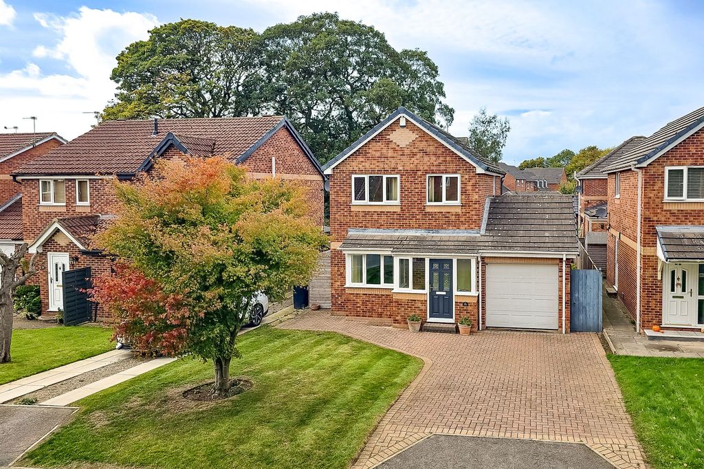 Property photo 1 of 20