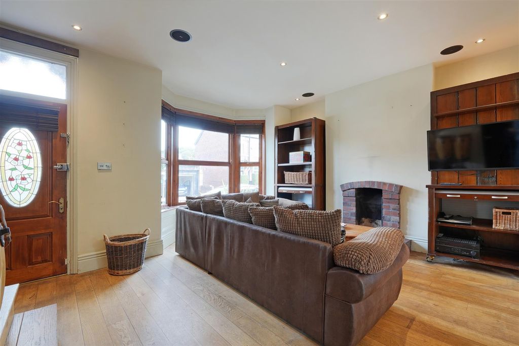 Property photo 3 of 18 Living Room 2.Jpg