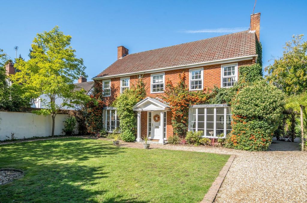 Property photo 1 of 45